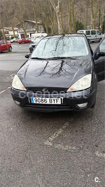 Usado Ford Focus Trend 115 CV (84 kW) 2002 Azul Berlina