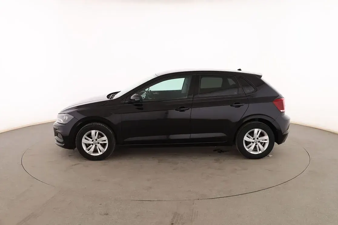 Usado VW Polo Advance 95 CV (69 kW) 2019 Negro Utilitario