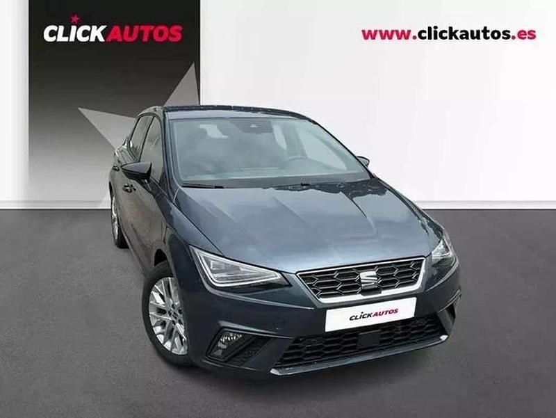 Usado Seat Ibiza FR 116 CV (85 kW) 2025 Gris Utilitario