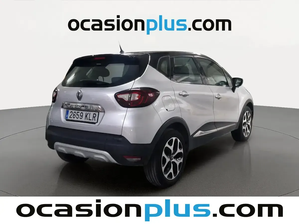Usado Renault Captur Zen 90 CV (66 kW) 2018 Gris SUV