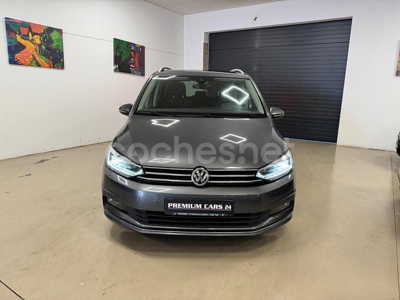 Gris / plata Usado 2020 VW Touran Sportline Monovolumen | 23.490 € (Precio justo) - Imagen 1/4