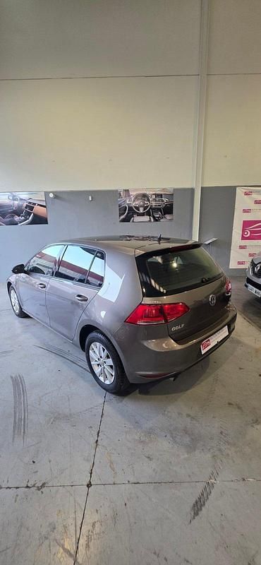 Usado VW Golf VII 110 CV (80 kW) 2016 Champang Utilitario
