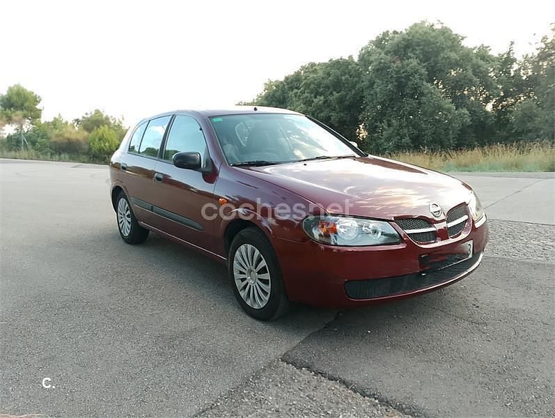 Granate Usado 2004 Nissan Almera Visia Berlina | 1500 € (Buen precio) - Imagen 1/4