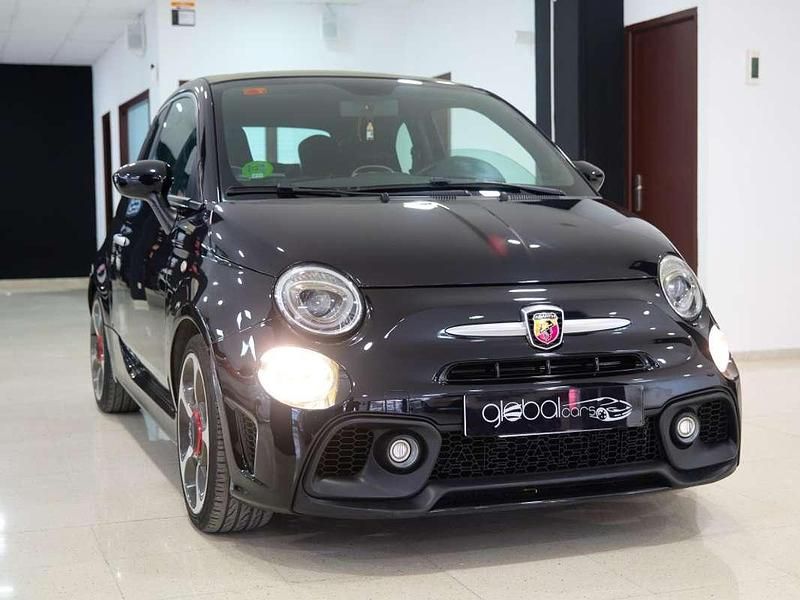 Usado Abarth 595 145 CV (106 kW) 2017 Negro Utilitario