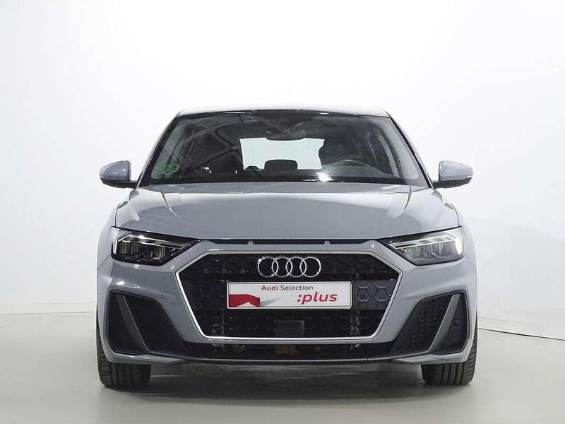 Usado Audi A1 Sportback S-Line 150 CV (110 kW) 2022 Gris Utilitario