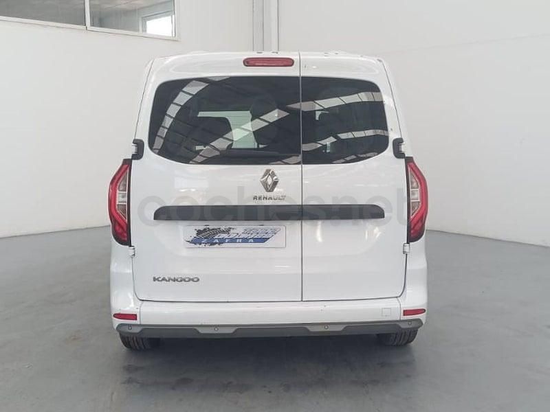 Usado Renault Kangoo 95 CV (69 kW) 2022 Blanco Monovolumen