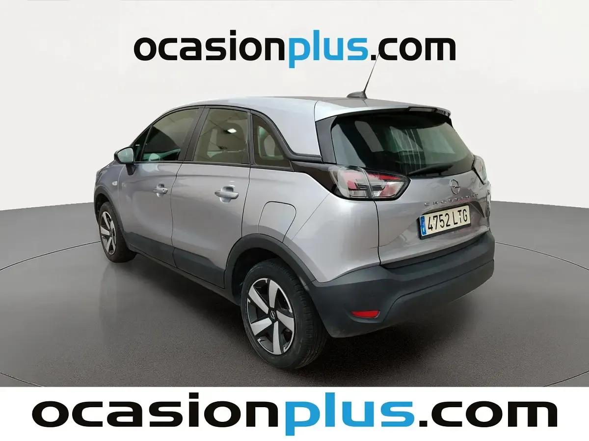 Usado Opel Crossland Edition 110 CV (80 kW) 2021 Gris SUV
