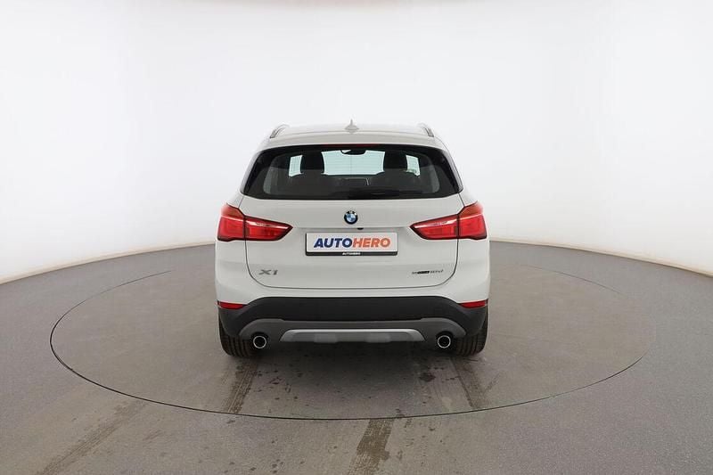 Usado BMW X1 xLine 150 CV (110 kW) 2018 Blanco SUV