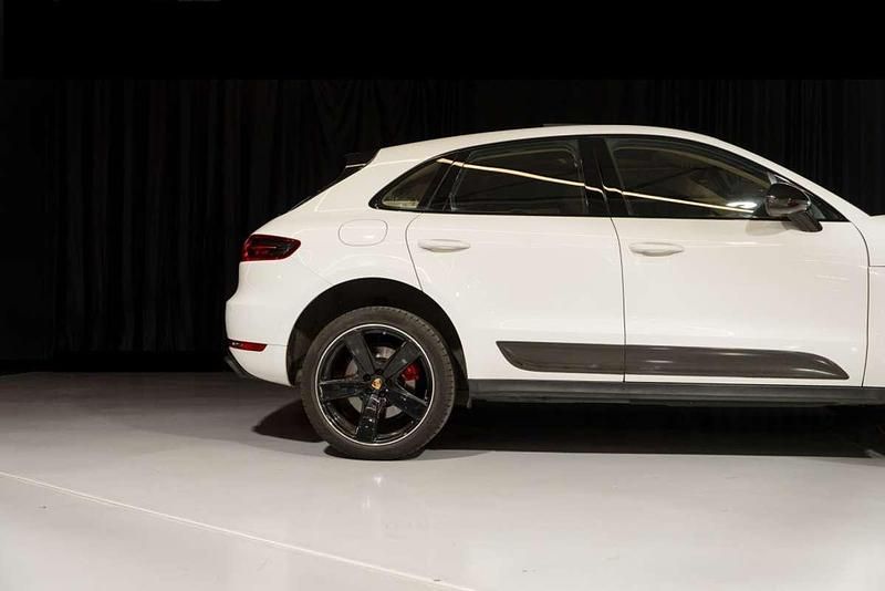 Blanco Usado 2014 Porsche Macan Turbo SUV | 45.000 € - Imagen 1/4