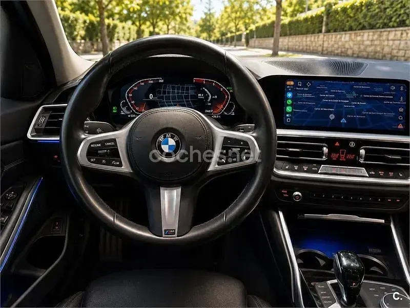 Usado BMW 318 Comfort Edition 150 CV (110 kW) 2019 Negro Berlina