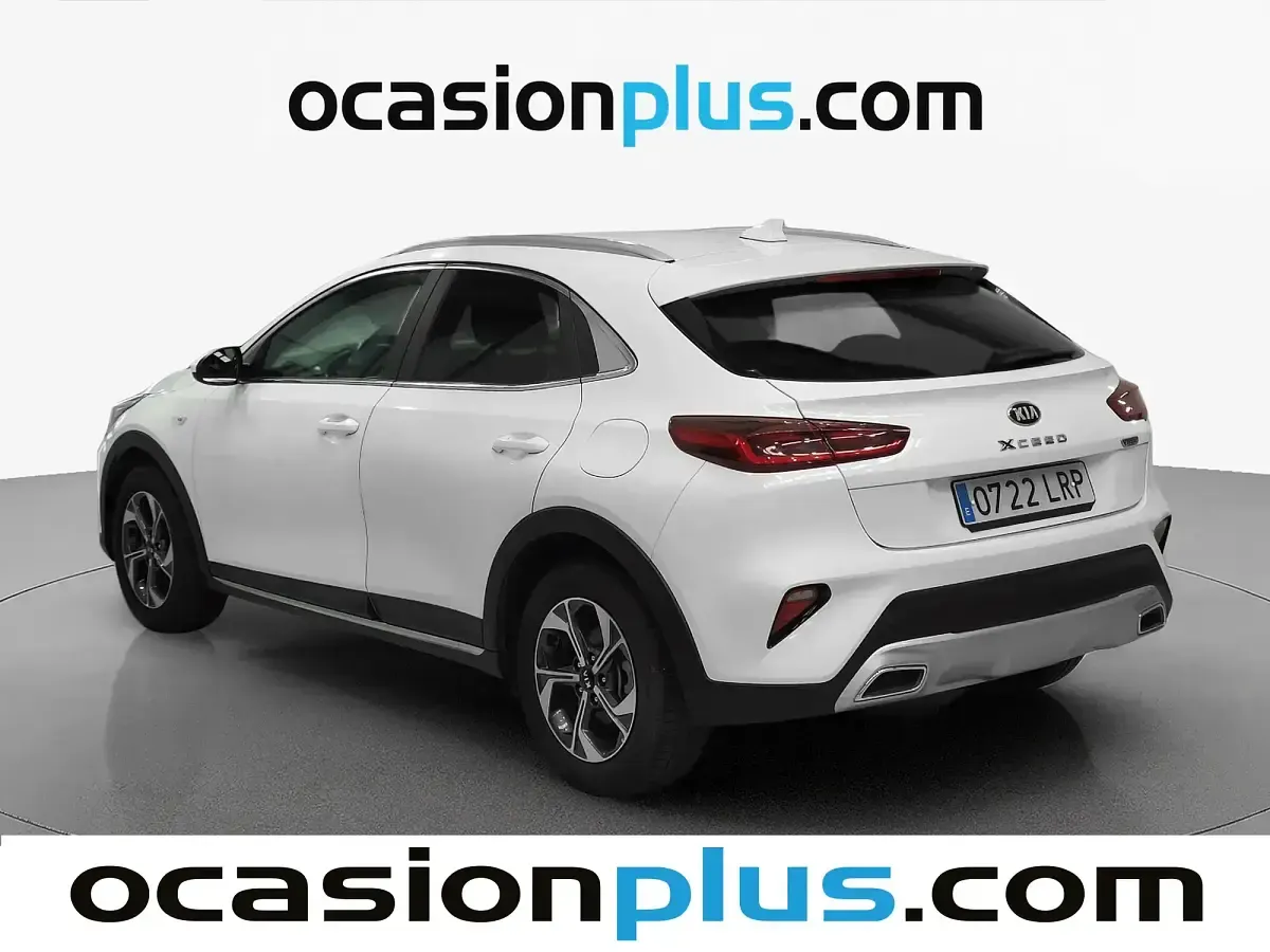 Usado Kia XCeed 136 CV (100 kW) 2021 Blanco SUV