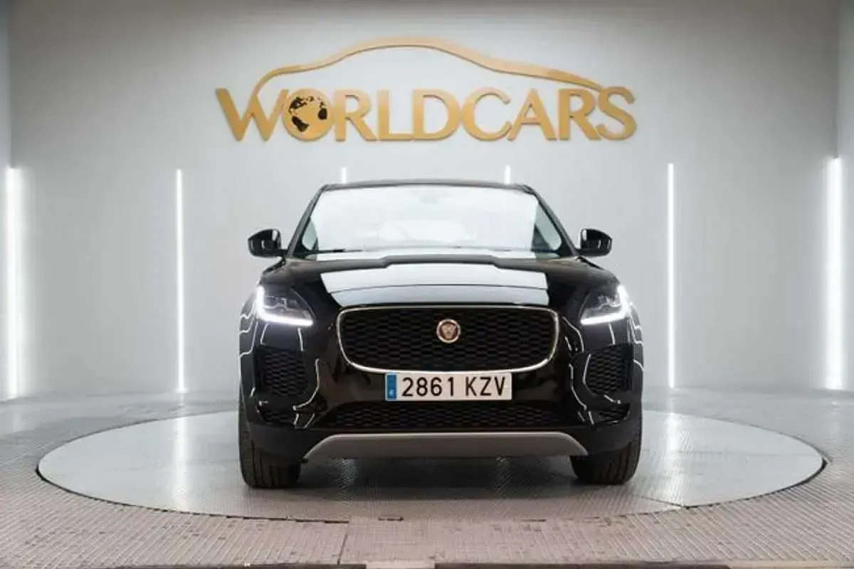 Usado Jaguar E-Pace 150 CV (110 kW) 2019 Negro SUV