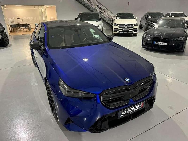 Usado BMW M5 Comfort Edition 727 CV (534 kW) 2025 Azul Berlina