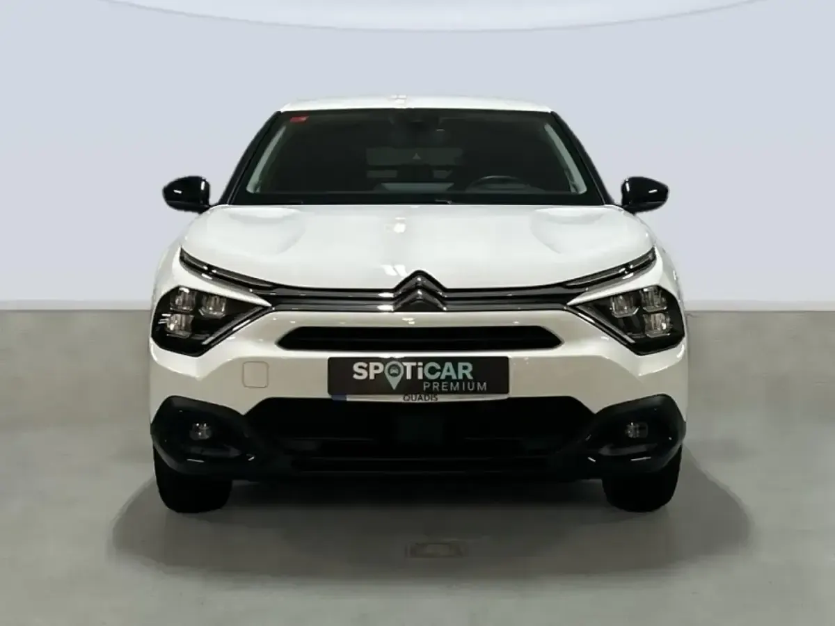 Usado Citroën C4 Feel 130 CV (95 kW) 2021 Blanco Berlina