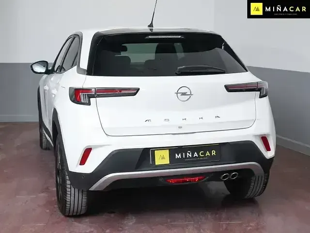 Usado Opel Mokka Business Elegance 130 CV (95 kW) 2022 Blanco SUV
