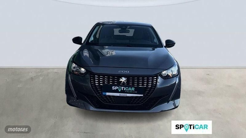 Usado Peugeot 208 Allure 102 CV (75 kW) 2023 Gris Utilitario