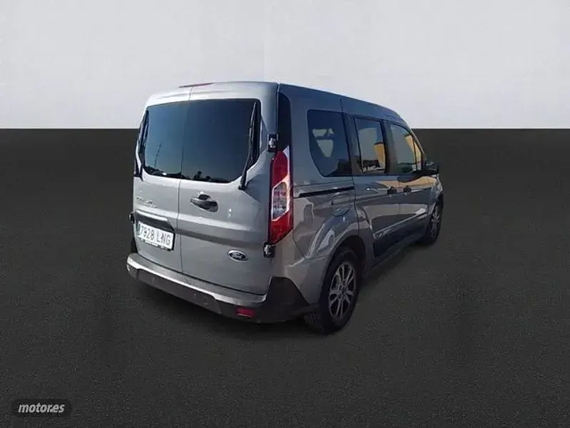Usado Ford Transit Trend 100 CV (73 kW) 2021 Plateado Familiar