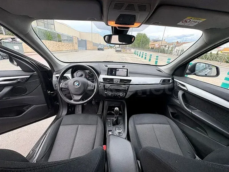 Usado BMW X1 150 CV (110 kW) 2020 Gris / plata SUV
