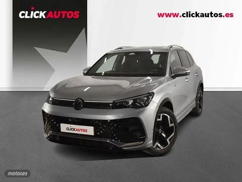 Plateado Usado 2025 VW Tiguan R-line SUV | 43.900 € (Un poco caro) - Imagen 1/4