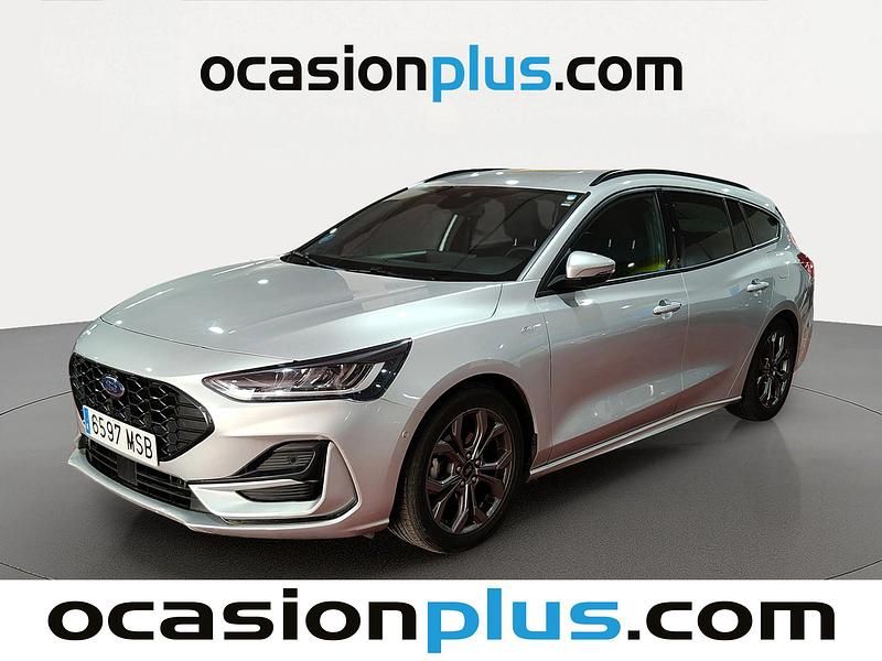 Begagnad Ford Focus ST-Line 155 HK (114 kW) 2024 Grå Minibuss