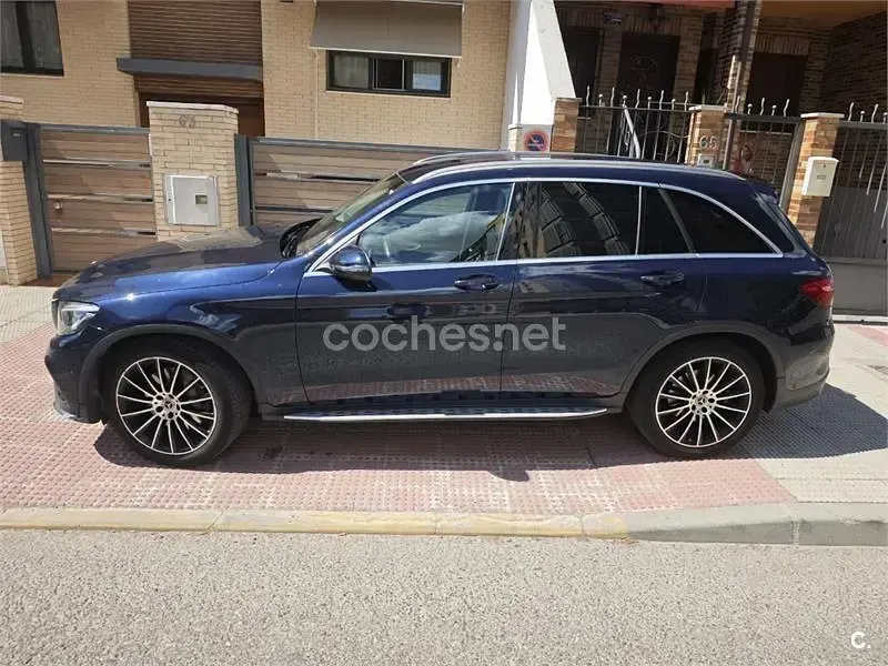 Usado Mercedes GLC220 170 CV (125 kW) 2018 Azul SUV