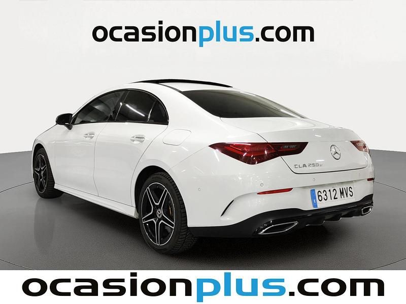 Usado Mercedes CLA250 AMG 218 CV (160 kW) 2024 Blanco Berlina