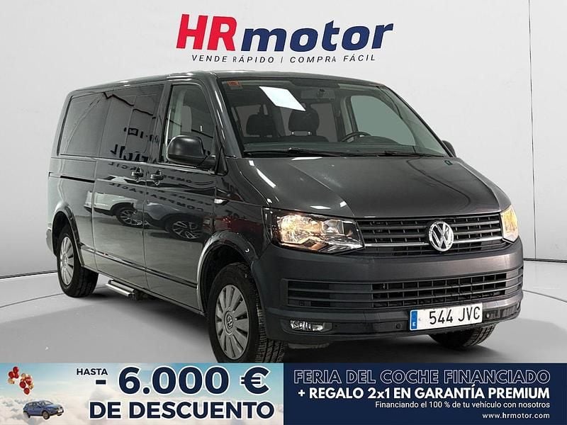 Gris Usado 2016 VW Caravelle Trendline Monovolumen | 26.790 € (Super precio) - Imagen 1/4