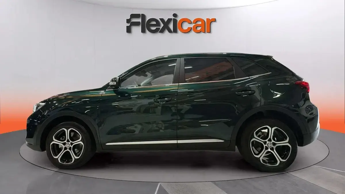 Usado MG ZS Comfort 197 CV (144 kW) 2025 Verde SUV