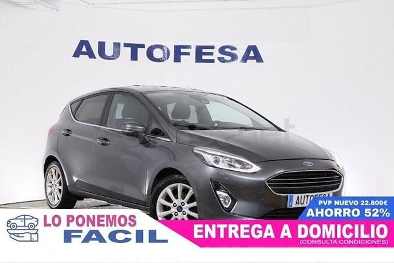 Usado Ford Fiesta Active 120 CV (88 kW) 2019 Gris / plata Utilitario