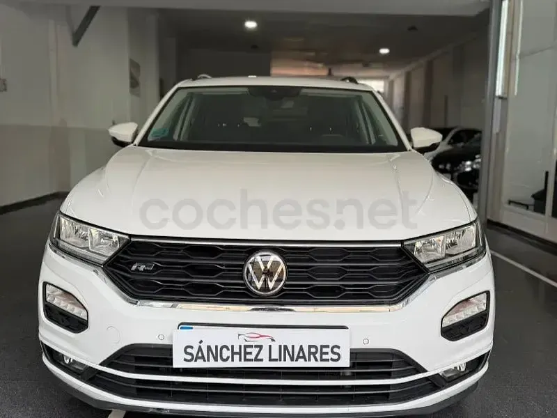 Usado VW T-Roc Advance 110 CV (80 kW) 2022 Blanco SUV