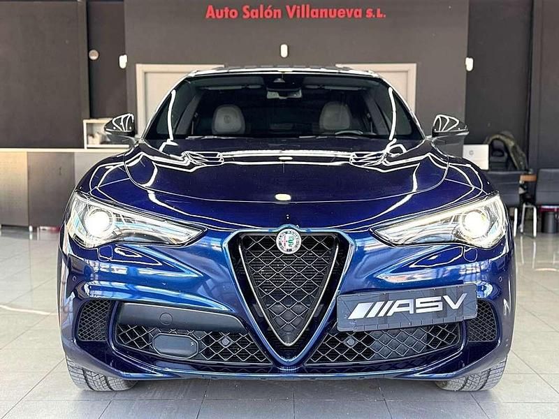 Usado Alfa Romeo Stelvio Quadrifoglio 510 CV (375 kW) 2021 Azul SUV