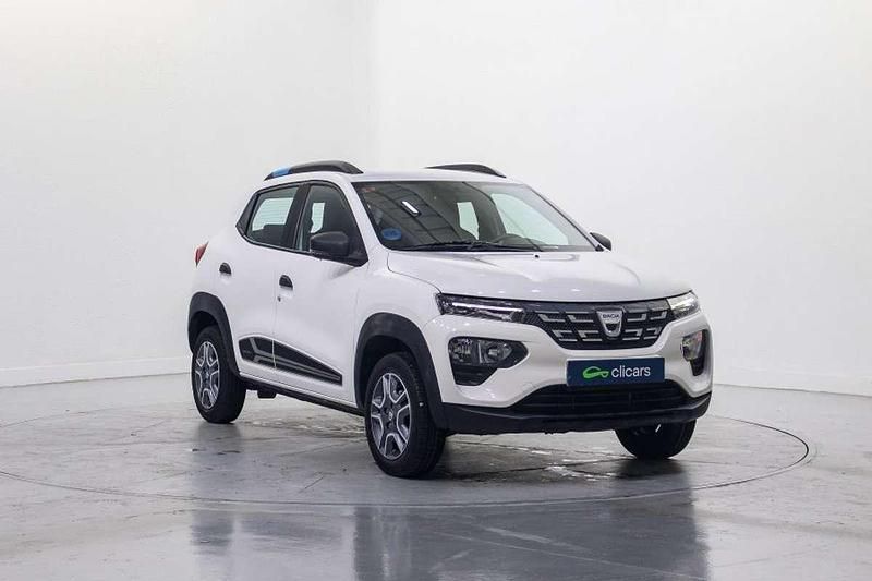 Usado Dacia Spring Comfort 33 kW (45 CV) 2021 Blanco Utilitario