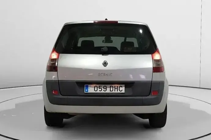 Usado Renault Scénic II Expression 101 CV (74 kW) 2005