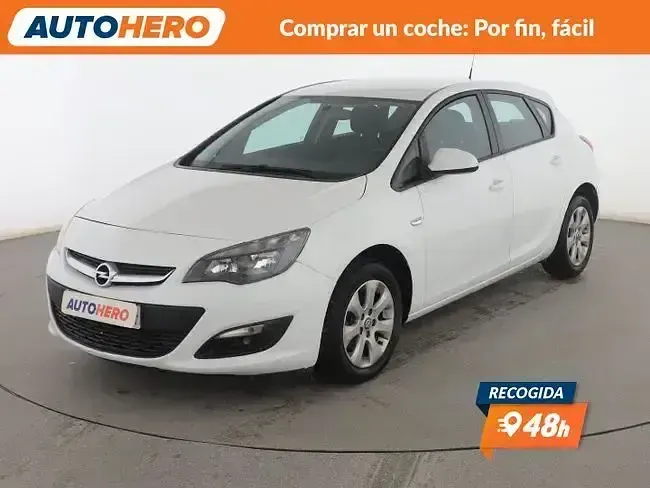 Usado Opel Astra Selective 110 CV (80 kW) 2015 Berlina