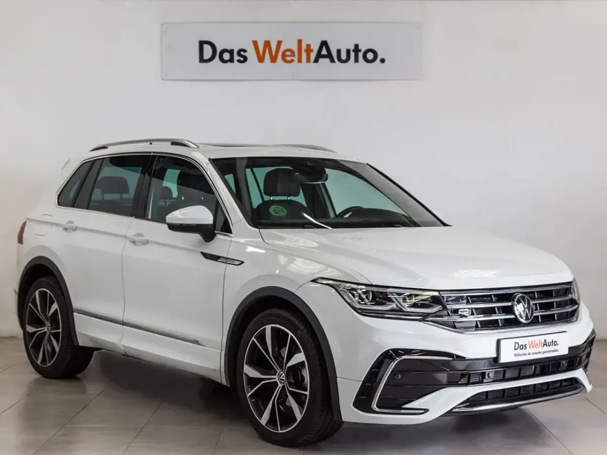 Usado VW Tiguan R-line 150 CV (110 kW) 2022 Blanco SUV