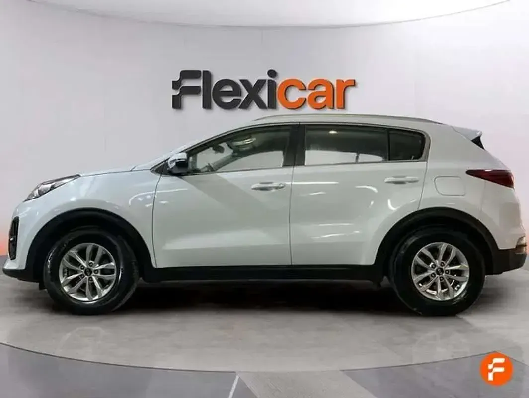 Usado Kia Sportage Plus 116 CV (85 kW) 2020 Blanco SUV