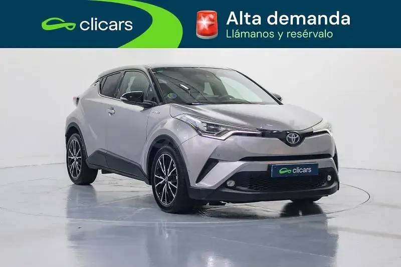 Usado Toyota C-HR Active 122 CV (89 kW) 2018 Gris / plata SUV