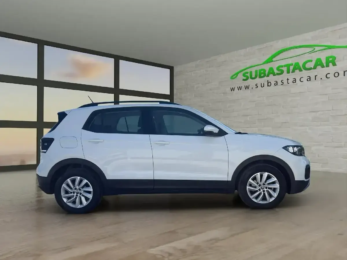 Usado VW T-Cross Advance 110 CV (80 kW) 2023 Blanco SUV