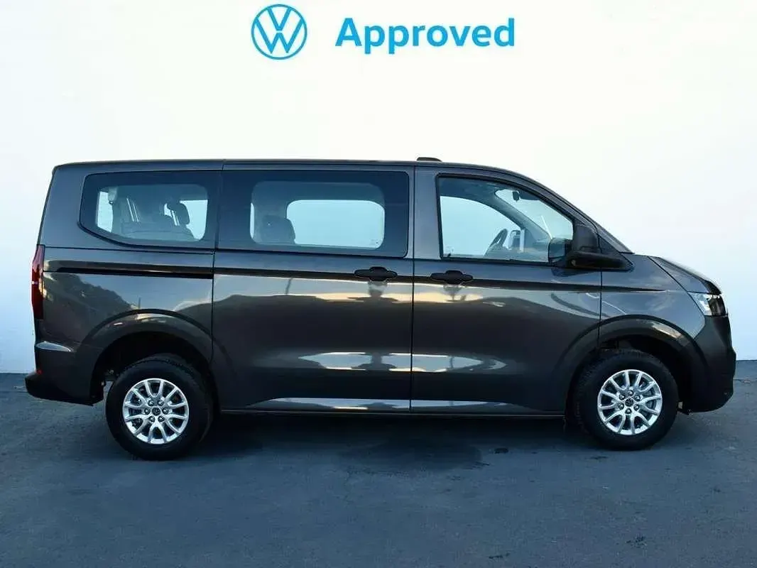 Usado VW Caravelle 110 CV (80 kW) 2025 Gris Van