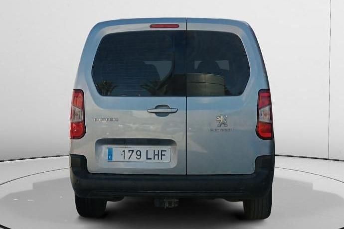 Usado Peugeot Rifter Active 131 CV (96 kW) 2020 Monovolumen