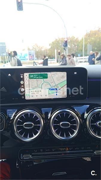 Usado Mercedes A200 150 CV (110 kW) 2019 Gris / plata Berlina