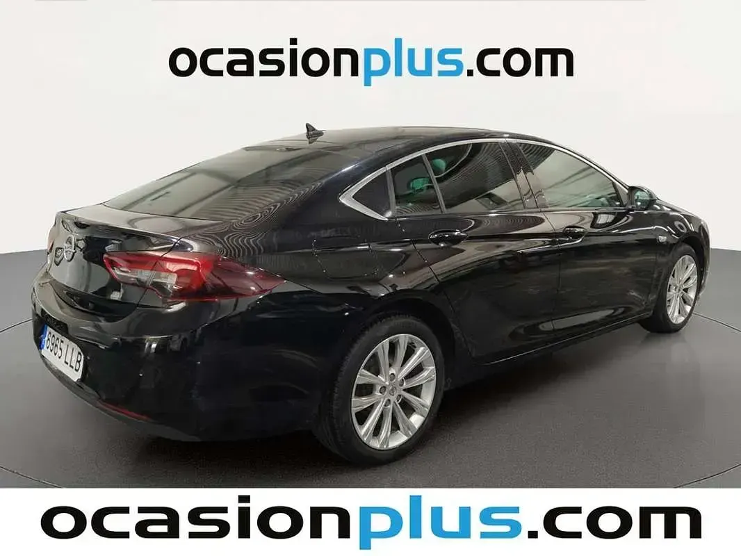 Usado Opel Insignia Business Elegance 122 CV (89 kW) 2020 Negro Berlina