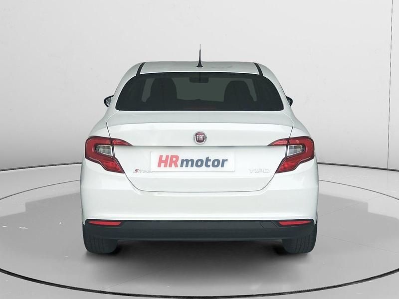 Usado Fiat Tipo Pop 95 CV (69 kW) 2019 Blanco Berlina