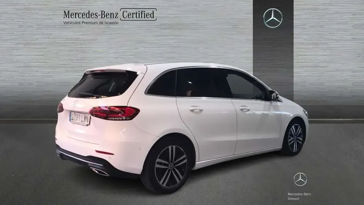 Usado Mercedes B180 Progressive 116 CV (85 kW) 2022 Blanco Utilitario