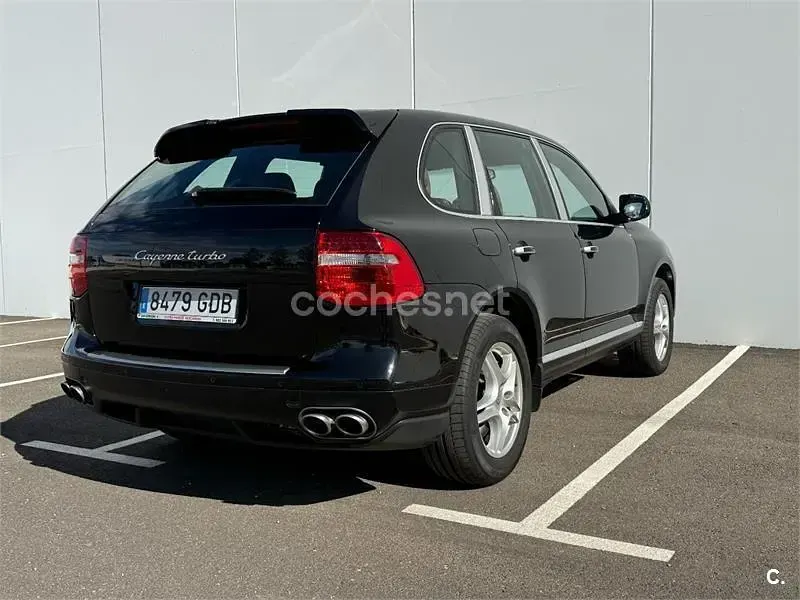 Usado Porsche Cayenne Turbo 500 CV (367 kW) 2008 Negro SUV
