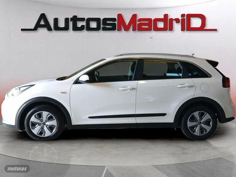 Usado Kia Niro 141 CV (103 kW) 2019 Blanco SUV
