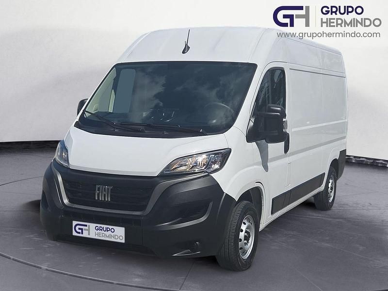 Blanco Usado 2024 Fiat Ducato Van | 21.500 € - Imagen 1/4