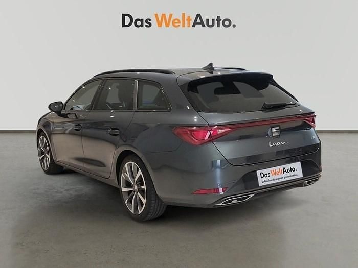 Usado Seat Leon FR 150 CV (110 kW) 2021 Gris