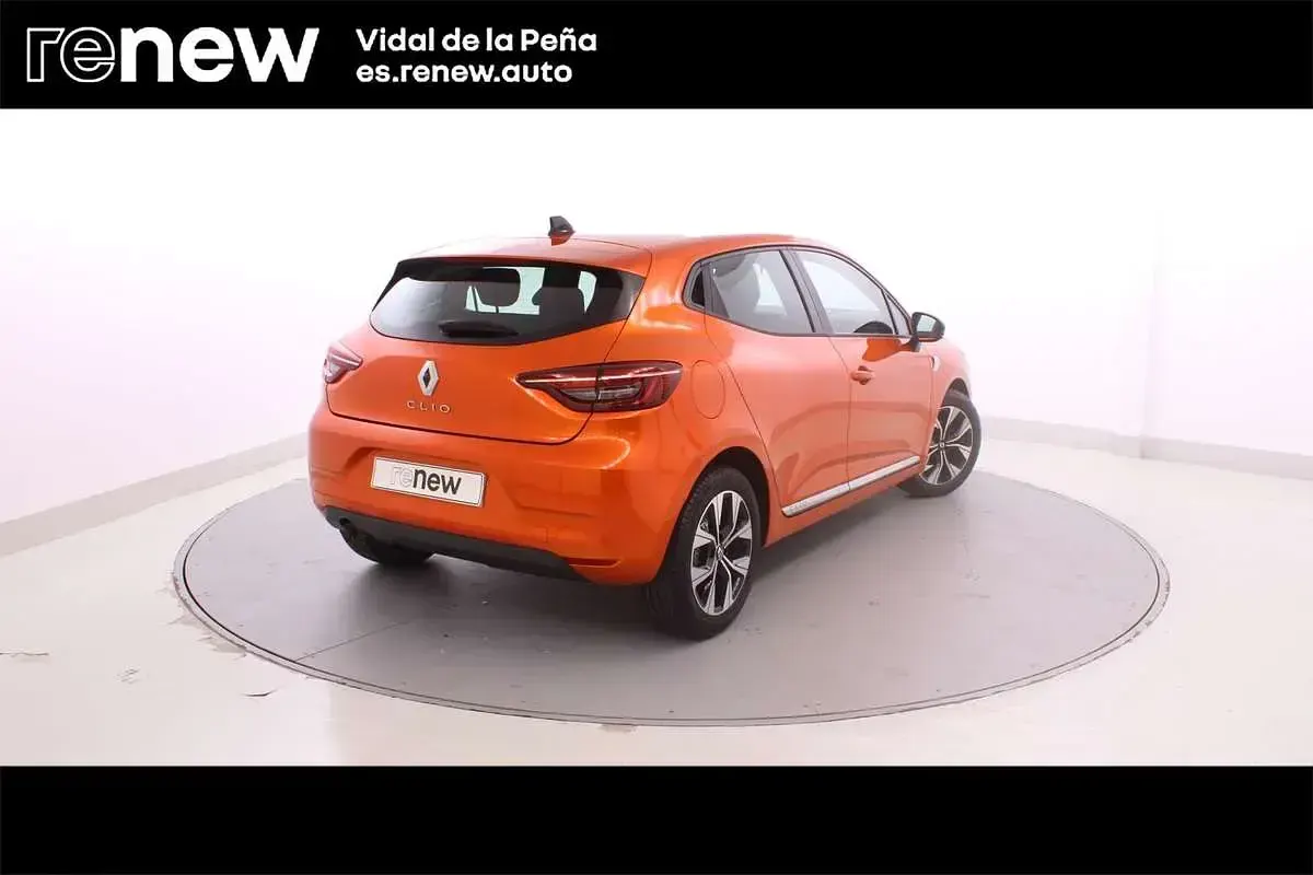 Usado Renault Clio V LIMITED 91 CV (66 kW) 2021 Naranja Utilitario