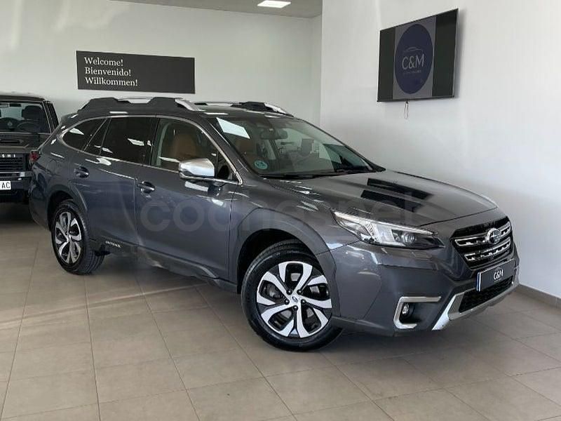 Usado Subaru Outback 169 CV (124 kW) 2021 Gris / plata Familiar
